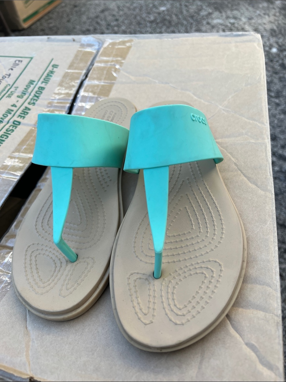 CROCS Women's Aqua Blue Thong Sandals